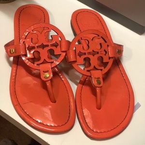 Tory Burch
Miller Logo Flat Sandal, Orange